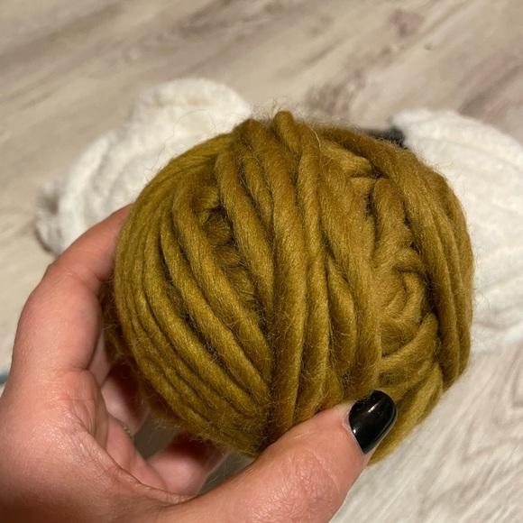 DESTASH Yarn Bundle Bulky/Super Bulky Yarn - Picture 6 of 7